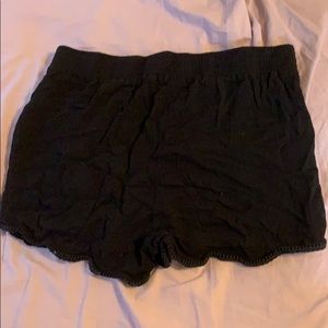 Pacsun flowy shorts black medium